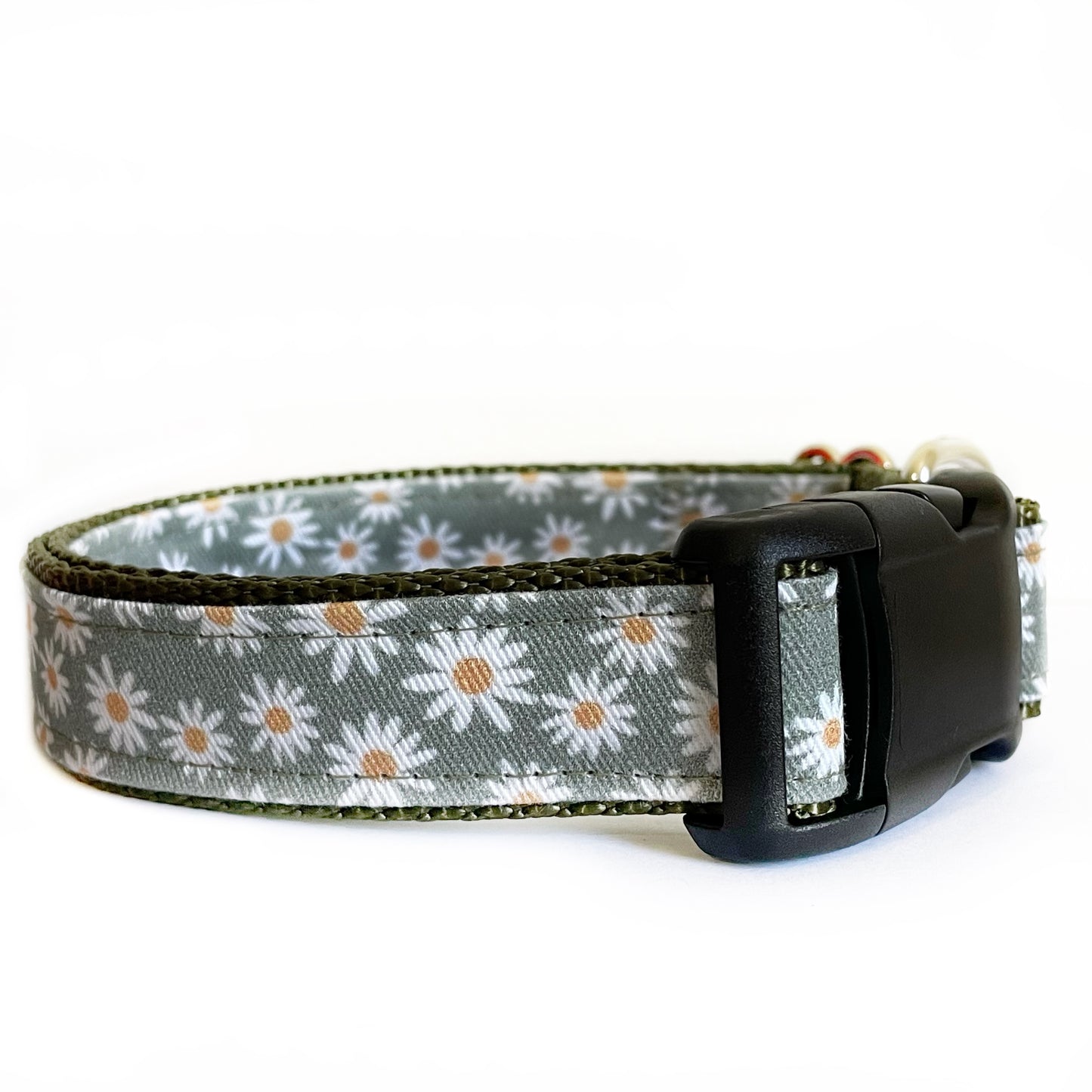 Bellis Daisy Collar on Sage - Sew Fetch Dog Company